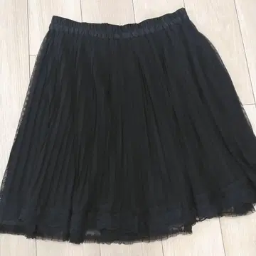 로즈 티아라 블랙 아코디언 플리츠 미디 스커트 46