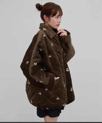 DISCOAT [ umm. ] 벨로아 자수 퀼팅 자켓