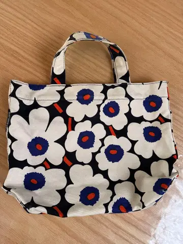 마리메꼬 토트백