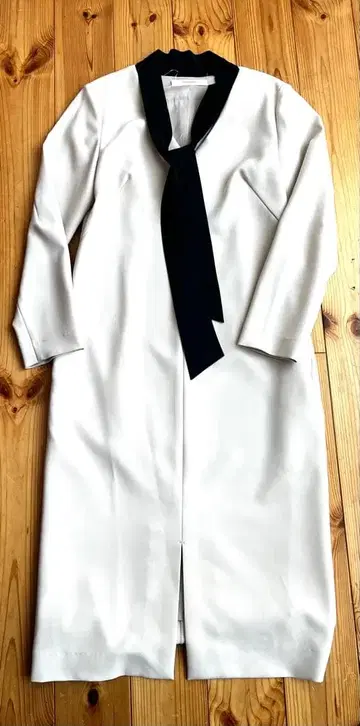 피가로 파스 보타이 원피스