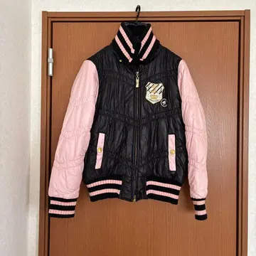 다운 자켓 블랙/핑크 패치 포함