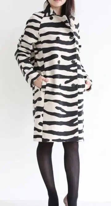 MUVElL (뮤베일) 애니멀 코트