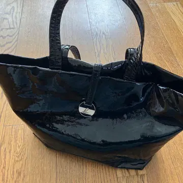 아네스베 토트백