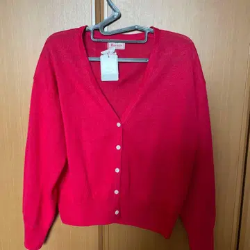 Mao made 빨간색 V넥 가디건