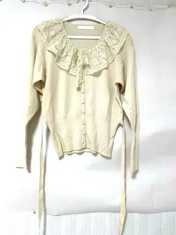 핑크하우스 레이스 프릴 옷깃 긴팔 가디건