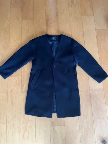 HARE 네이비 체스터 코트