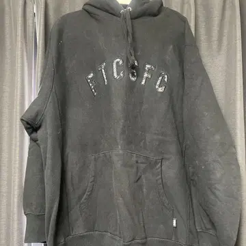FTC 블랙 후드티 로고