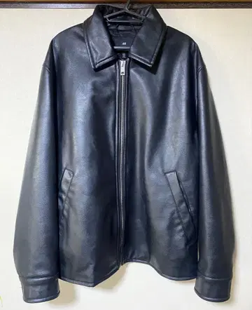 블랙 가죽 자켓