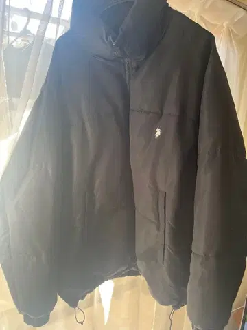 폴로 자수 블랙 다운 자켓