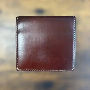 다크 브라운 코도반 컴팩트 지갑 만소
