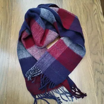 푹신푹신 체크 무늬 울 머플러