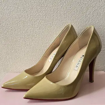 DIANA 베이지 빨간색 밑창 스틸레토 22cm