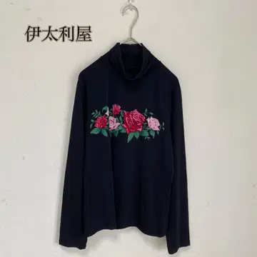 [ 이타리야 ] 장미 스톤 프린트 터틀넥 긴팔 티셔츠