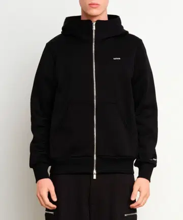 TATRAS(타트라스) FELDA 페르다 블랙