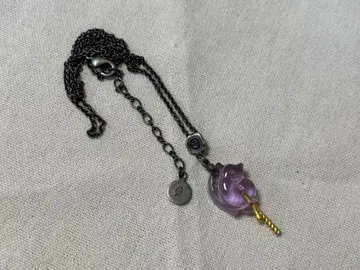 Q-pot. 트위스티드 원더랜드 프로이드