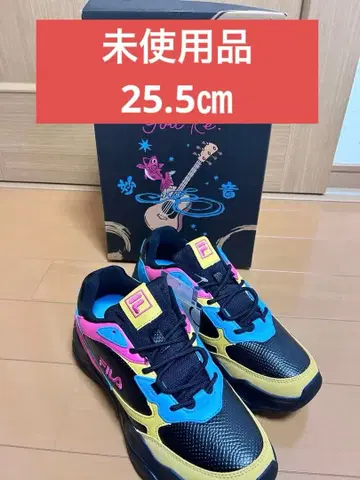 FILA x 유우리 콜라보 스니커즈 블랙 Alto3