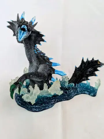 몬스터 헌터 라기아크루스 레어종 피규어 무료배송 약 10cm