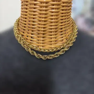 J&R 골드 트위스트 체인 목걸이