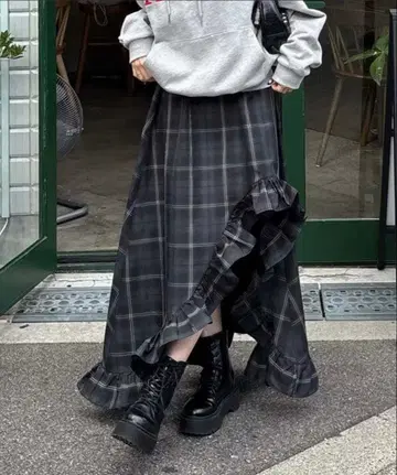 [ 리나티 콜라보 ] 체크 프릴 슬릿 스커트/WEB/EC 한정 상품