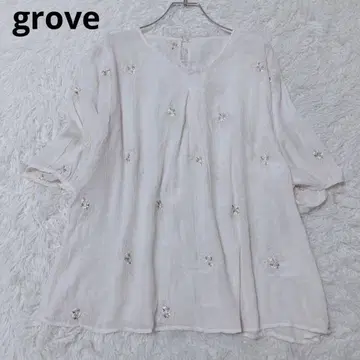그로브 블라우스 상의 오부 소매 비침 자수 꽃 V넥 내추럴