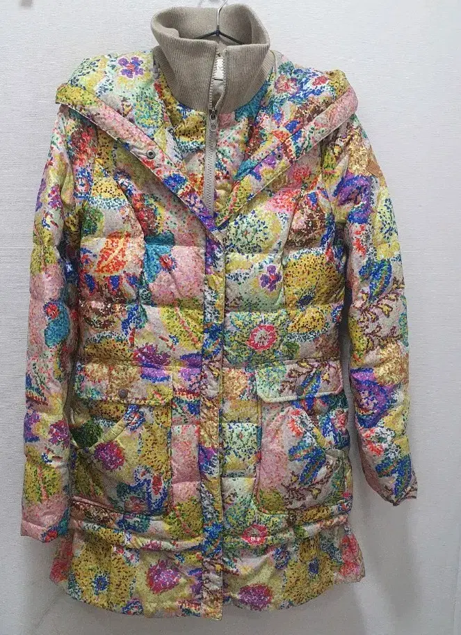 Oilily flower pattern short padded jumper (S)