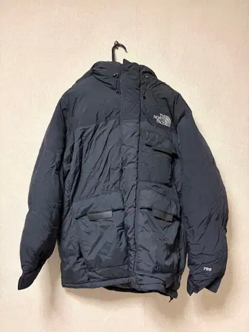 The North Face 블랙 다운 자켓