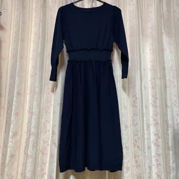 스트로베리 필즈 네이비 니트 원피스