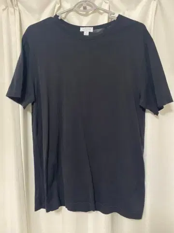 sunspel 블랙 클래식 T셔츠 영국 S사이즈 (일본 사이즈 M~L)