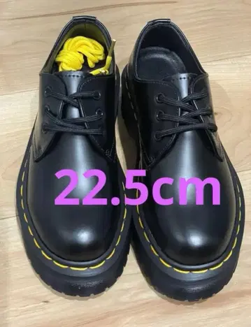 여성용 워크 부츠 인조 가죽 통굽 블랙 3홀 옐로우 컬러 스티치