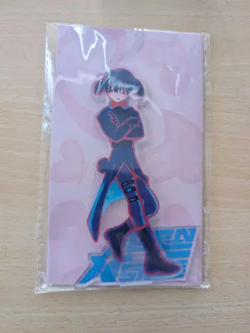 에이리언 스테이지 이반 아크릴 스탠드 토끼