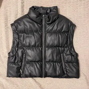 ZARA 인조 가죽 다운 베스트