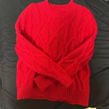 바토너 케이블 니트 빨간색