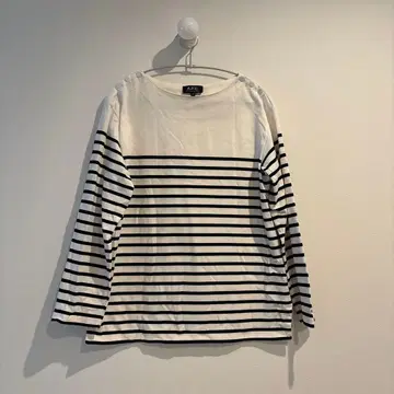 IENA 별주 a.p.c 보더 T셔츠