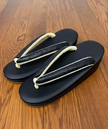 모노톤 악어 엠보 하나오 23.5cm