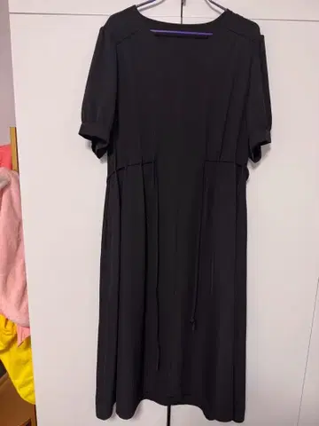 블랙 반팔 롱 원피스