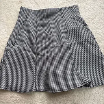 SNIDEL 체크 무늬 플레어 스커트