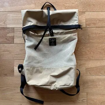 오카라 아이 닛타 리 테 베이지