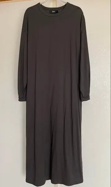 미사용 더 리라쿠스 롱 슬리브 원피스 36 그레이
