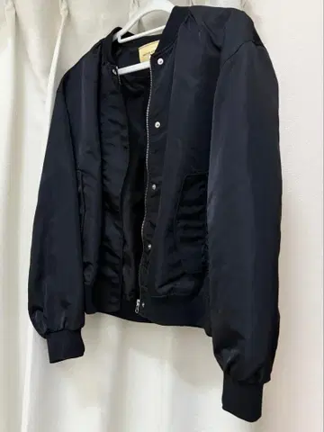 유나이티드 애로우즈 도쿄 나일론 자켓