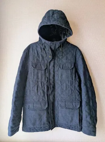 다크 블루 헤링본 무늬 퀼팅 자켓 4 포켓 후드 부착