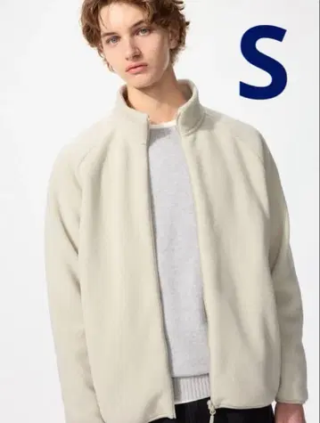 유니클로 플리스 자켓 택 포함 미사용 새상품 컬러 NATURAL