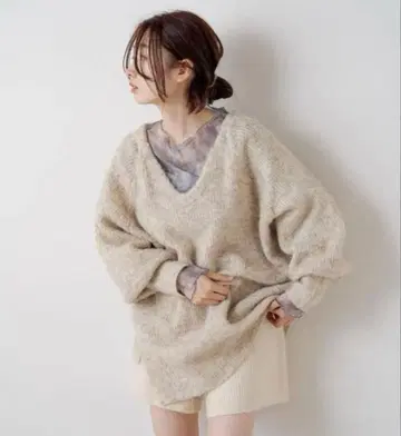 Kastane 멜란지 V넥 니트 풀오버