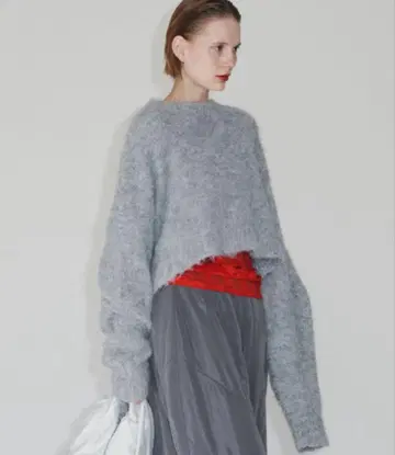 yae 롱 슬리브 니트 그레이