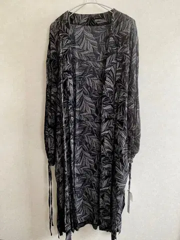 새상품*RADIATE 보태니컬 무늬 롱 가디건