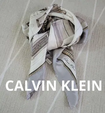 Calvin Klein 건축 패턴 스카프