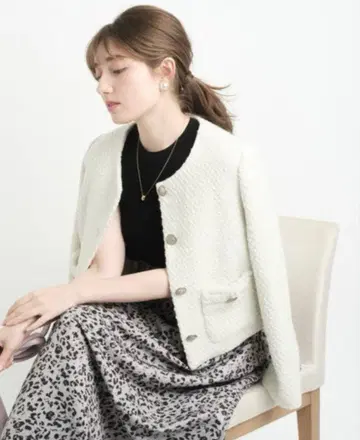 아푸와이저 리셰 크롭 트위드 자켓 1