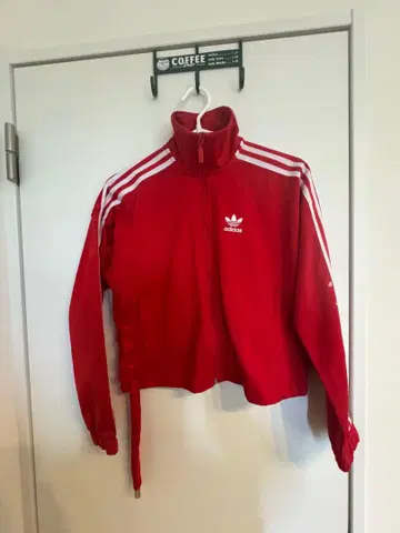 adidas 레드 하이넥 저지