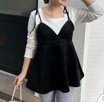 프로즈베일 퀼팅 벨로아 V넥 페플럼 뷔스티에