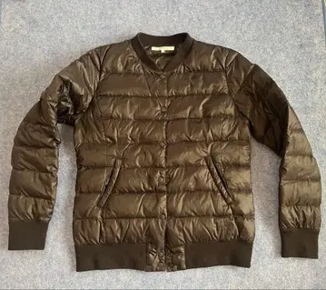 relume 블랙 버튼 다운 자켓