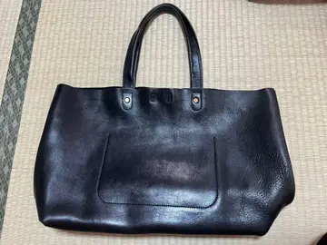 블랙 가죽 토트백 SLOW x BEAMS